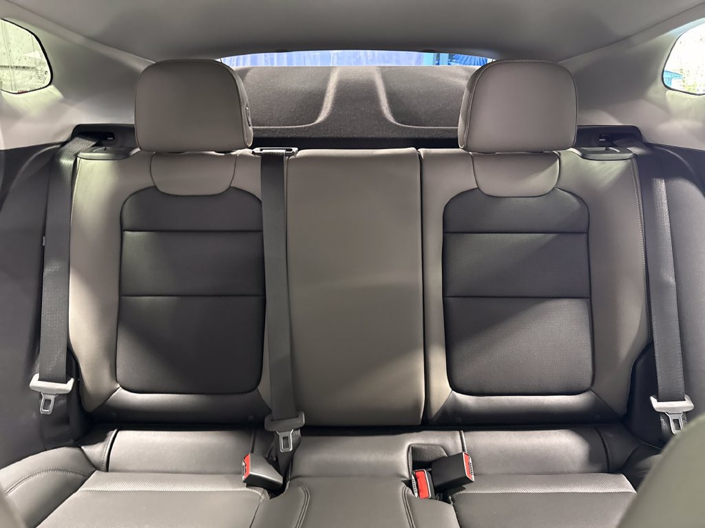 New 2026 Chevrolet Trax ACTIV w/ Sunroof Package FWD image 33