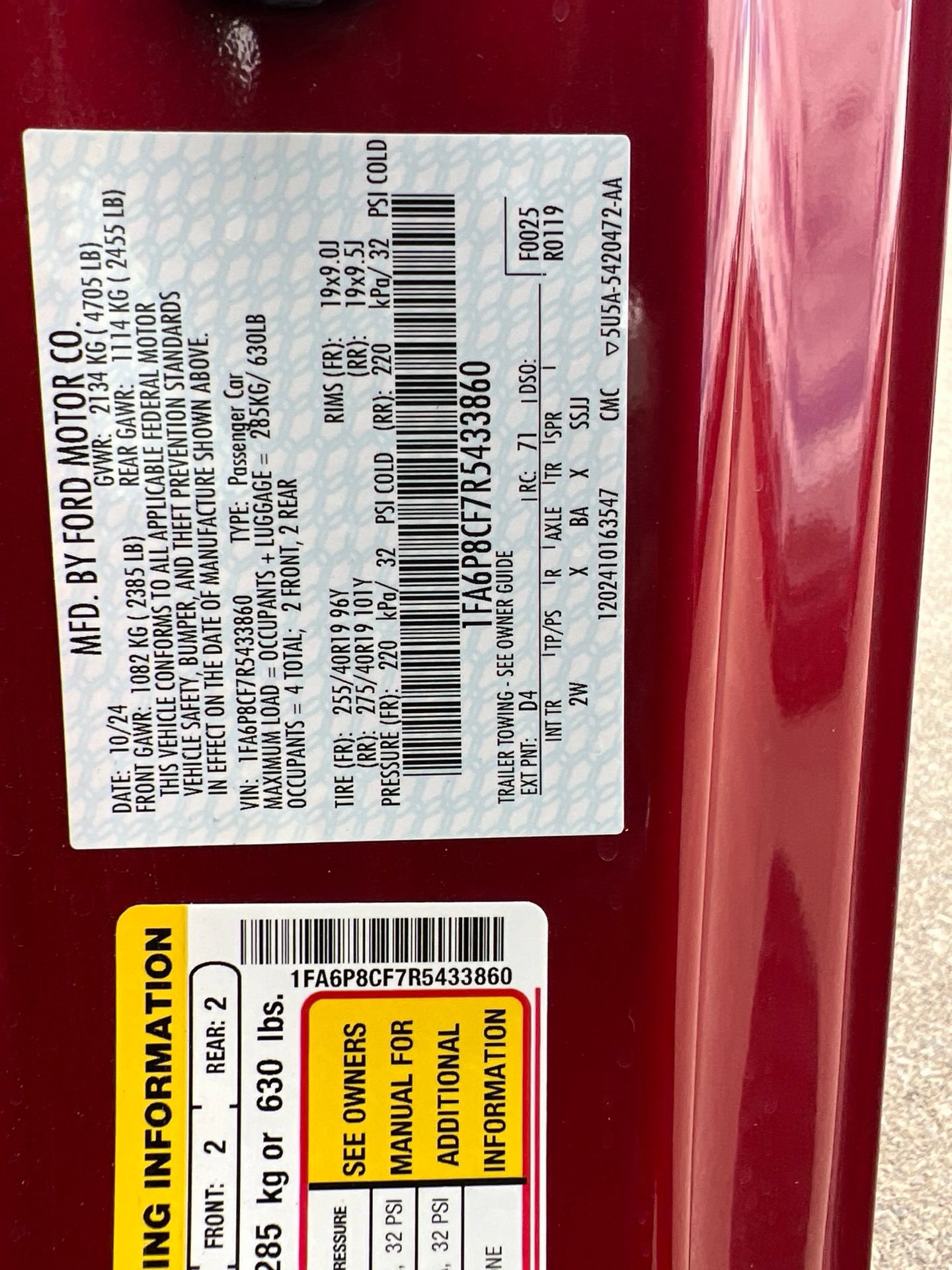 Used 2024 Ford Mustang GT w/ GT Performance Package RWD image 25