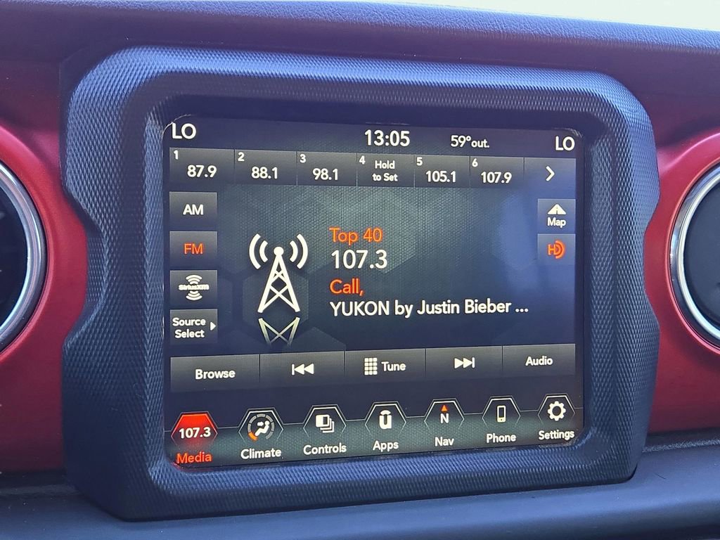 Used 2018 Jeep Wrangler Unlimited Rubicon image 26