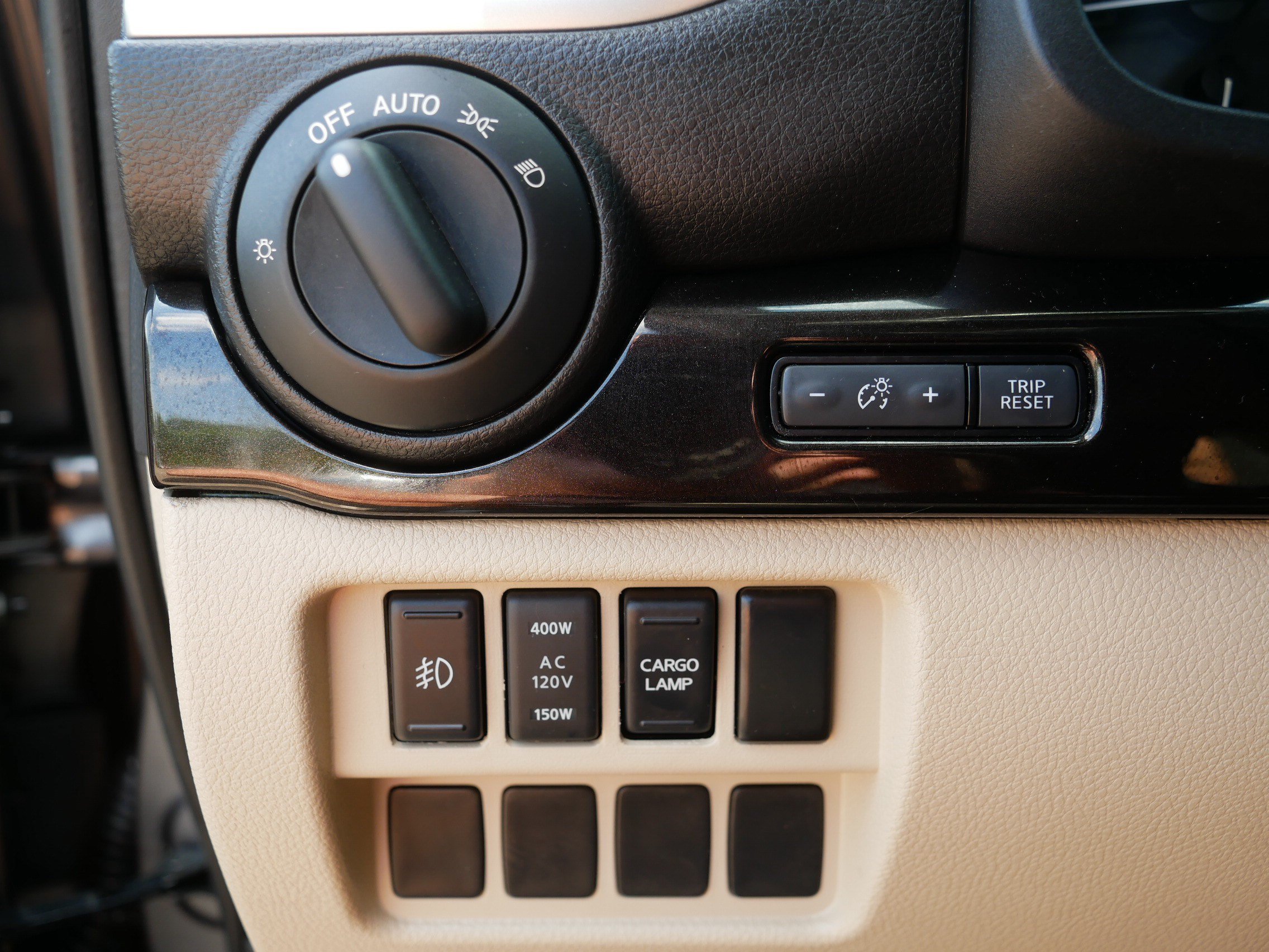 Certified 2017 Nissan Titan SV RWD image 26