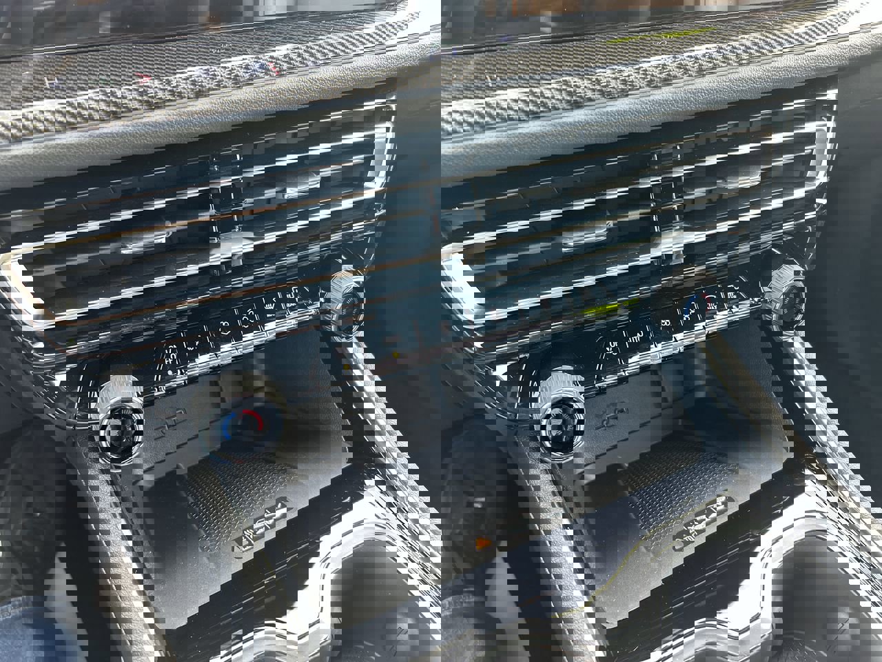 New 2026 Chevrolet Traverse High Country image 29