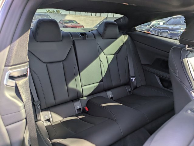 Certified 2025 BMW 430i Coupe w/ Convenience Package RWD image 20