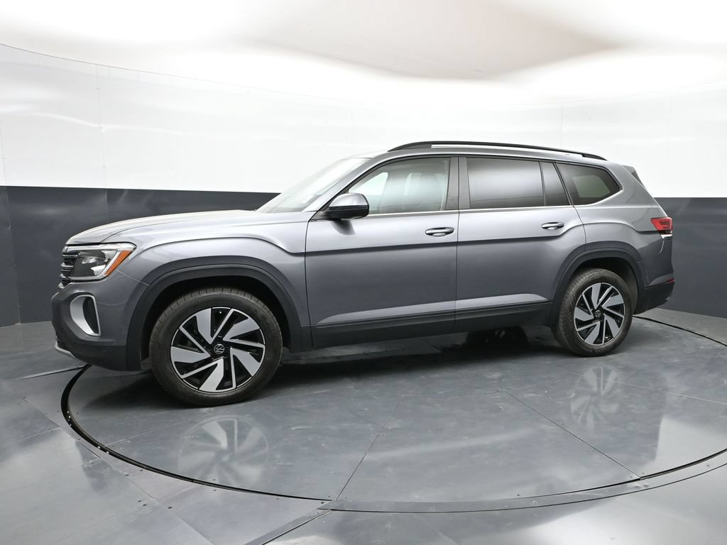 Used 2025 Volkswagen Atlas SE AWD/4WD image 30
