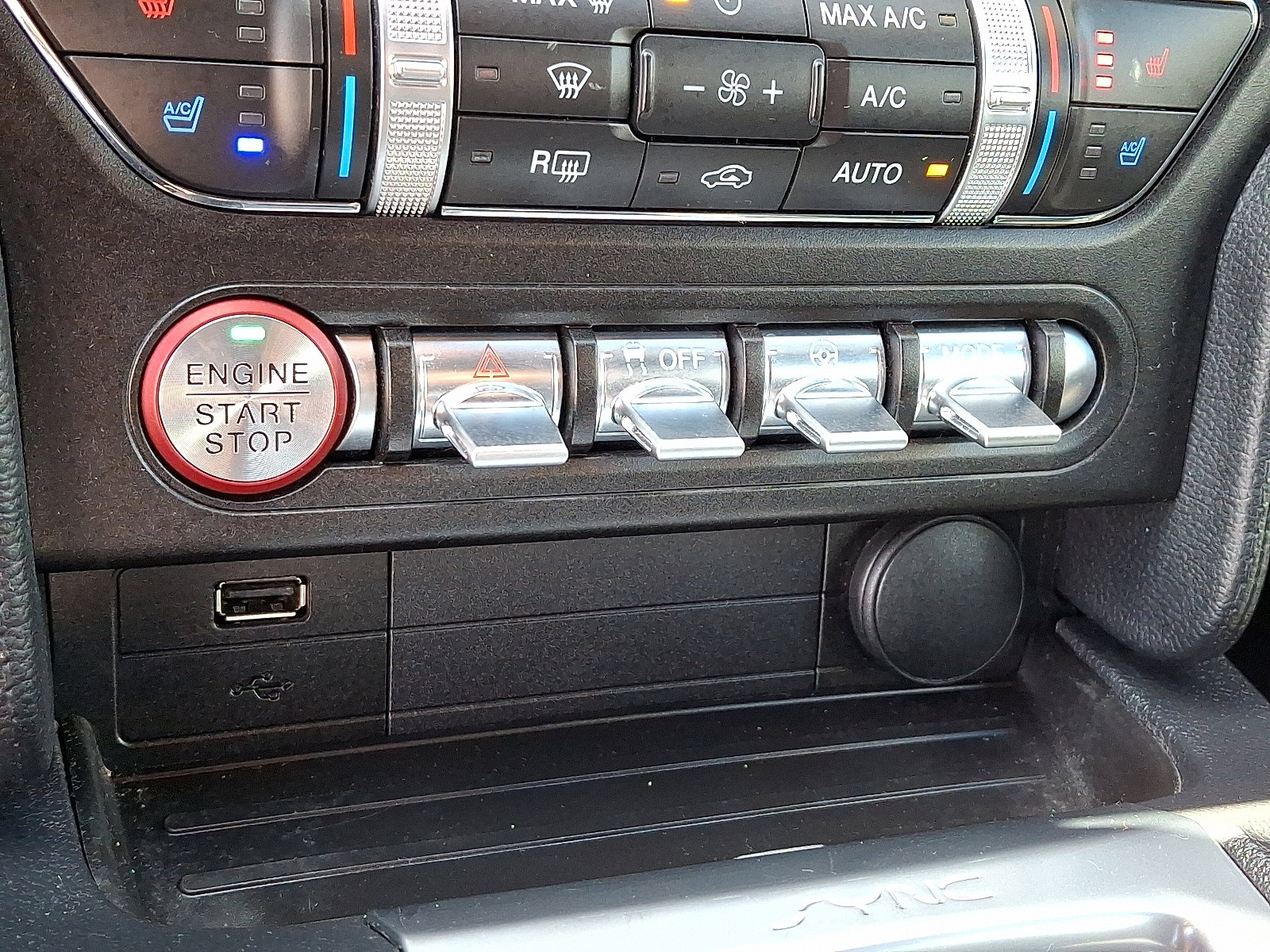 Used 2022 Ford Mustang GT Premium image 22