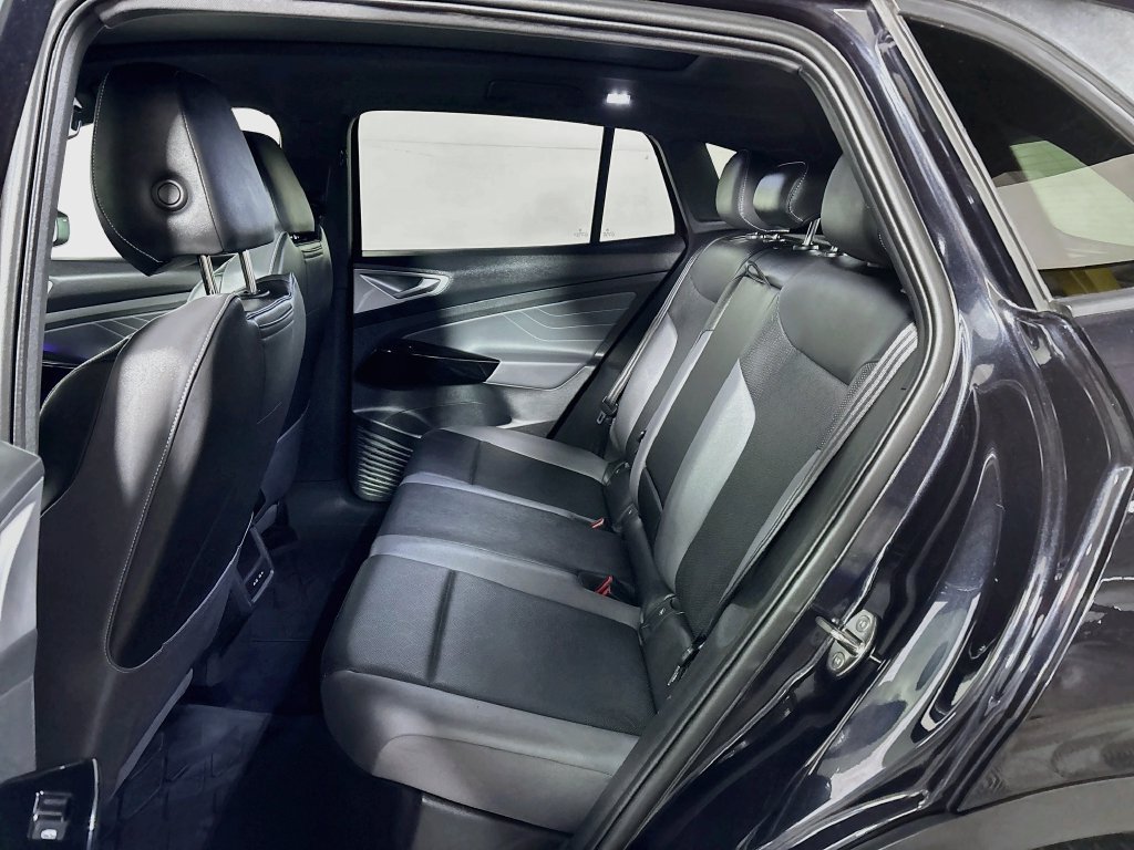 Certified 2023 Volkswagen ID.4 Pro S RWD image 22