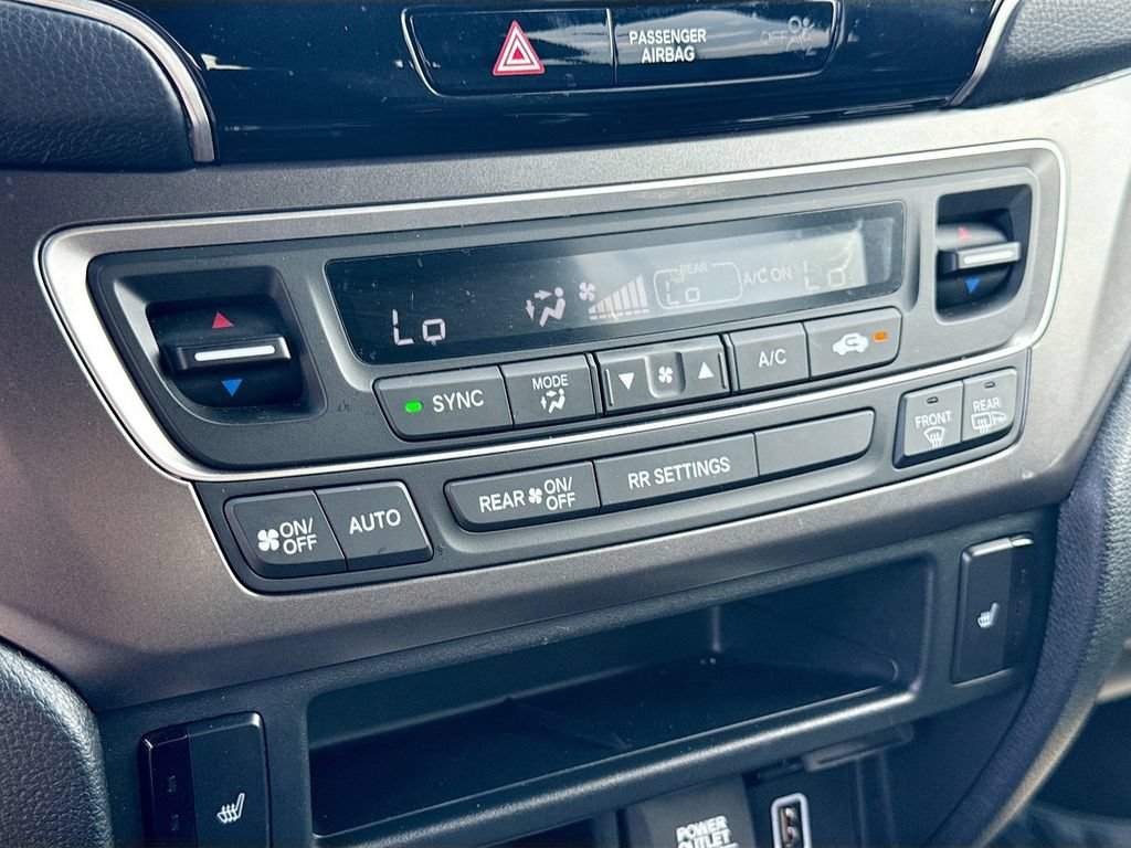 Used 2023 Honda Passport EX-L image 18