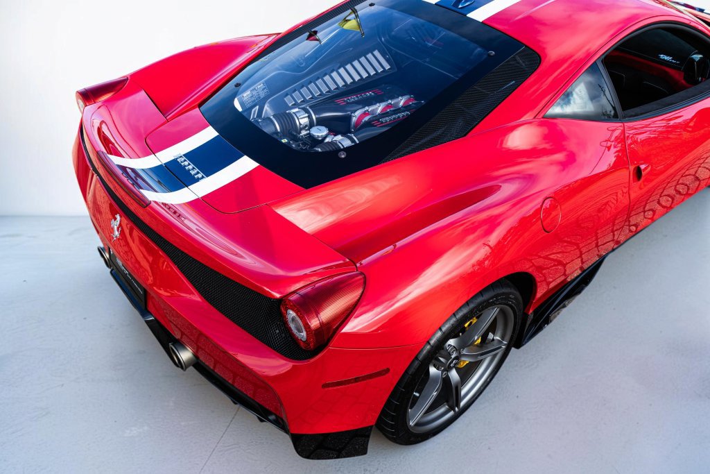 Used 2015 Ferrari 458 Speciale Coupe RWD image 21