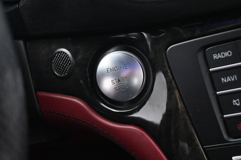 Used 2018 Mercedes-Benz SL 550 image 34