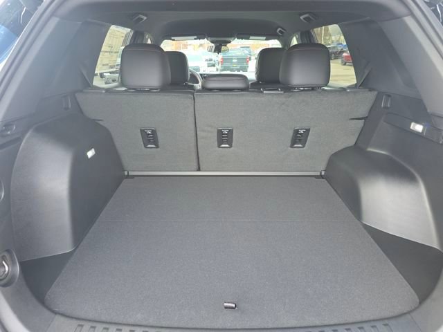 New 2026 Chevrolet Equinox RS w/ LPO, Floor Liner Package image 21