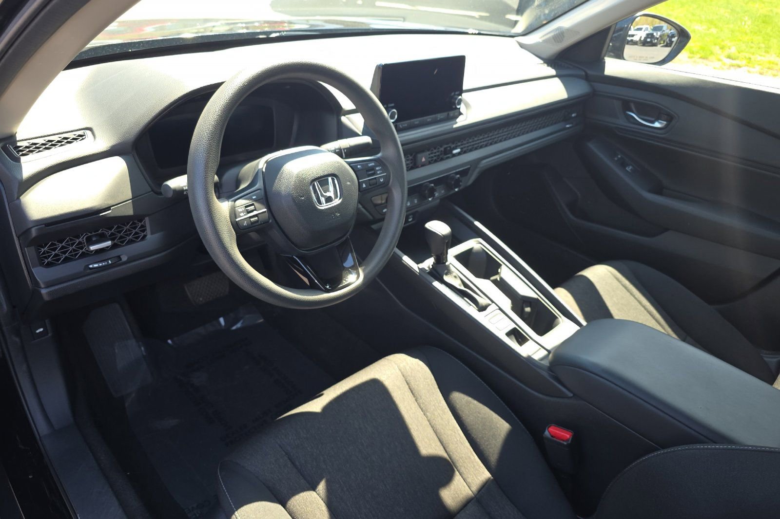Used 2024 Honda Accord EX image 9