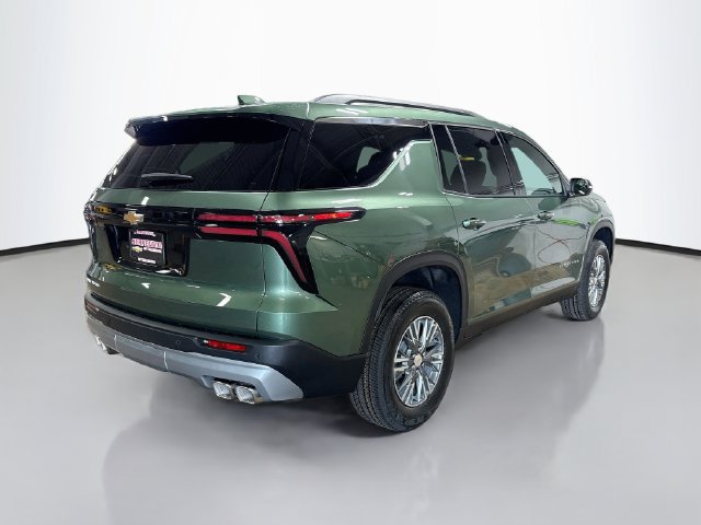 New 2027 Chevrolet Traverse LT w/ LPO, Floor Liner Package FWD image 7