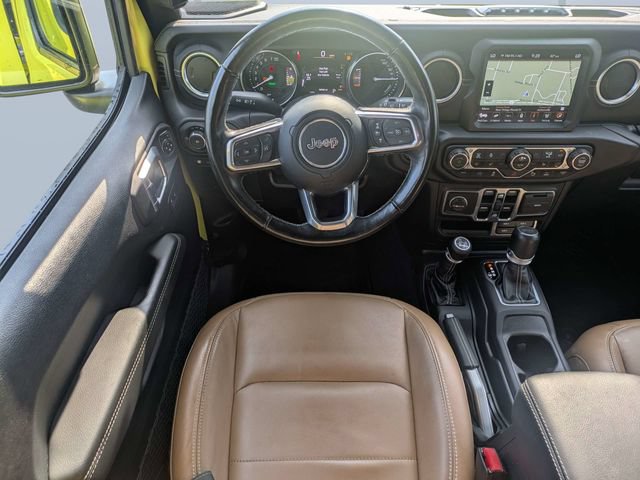 Used 2022 Jeep Wrangler Unlimited Sahara w/ Cold Weather Group AWD/4WD image 16