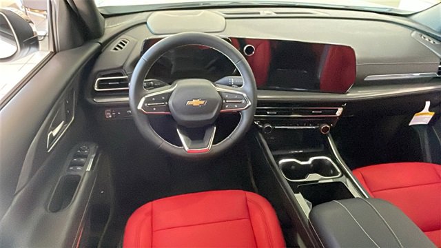 New 2026 Chevrolet Traverse LT w/ LPO, Floor Liner Package image 10