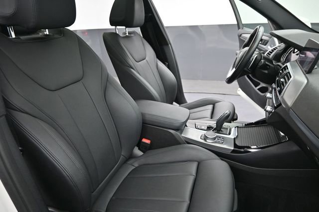 Used 2019 BMW X3 xDrive30i w/ M Sport Package 2 AWD/4WD image 23