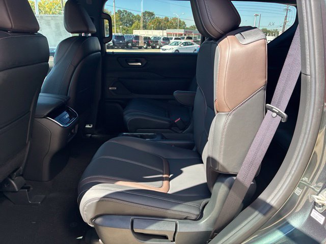 New 2026 Nissan Armada SL w/ Captain's Chari Seat Package RWD image 8