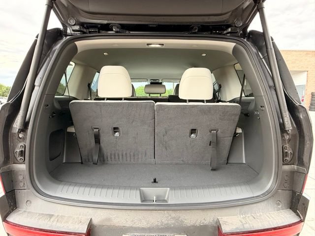 Used 2024 Hyundai Santa Fe SEL FWD image 23