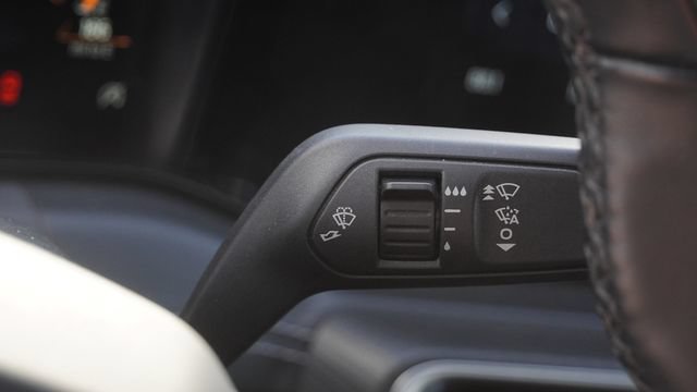 Used 2024 Ford Mustang Premium RWD image 29