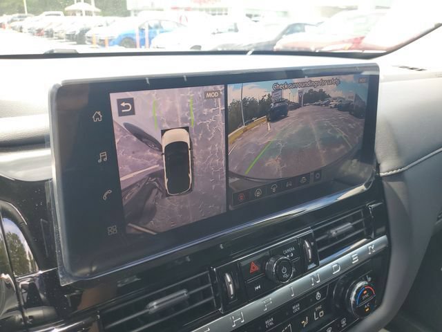 New 2026 Nissan Pathfinder SL FWD image 15