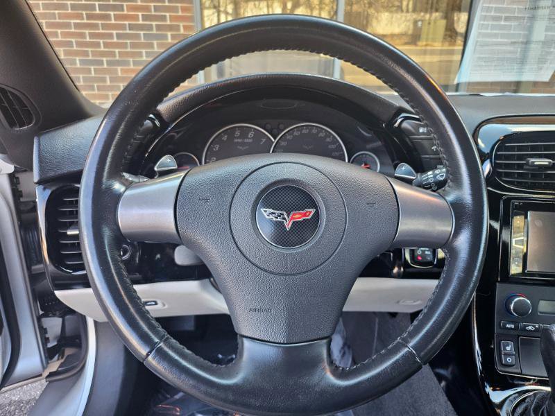 Used 2006 Chevrolet Corvette Coupe w/ Preferred Equipment Group image 42