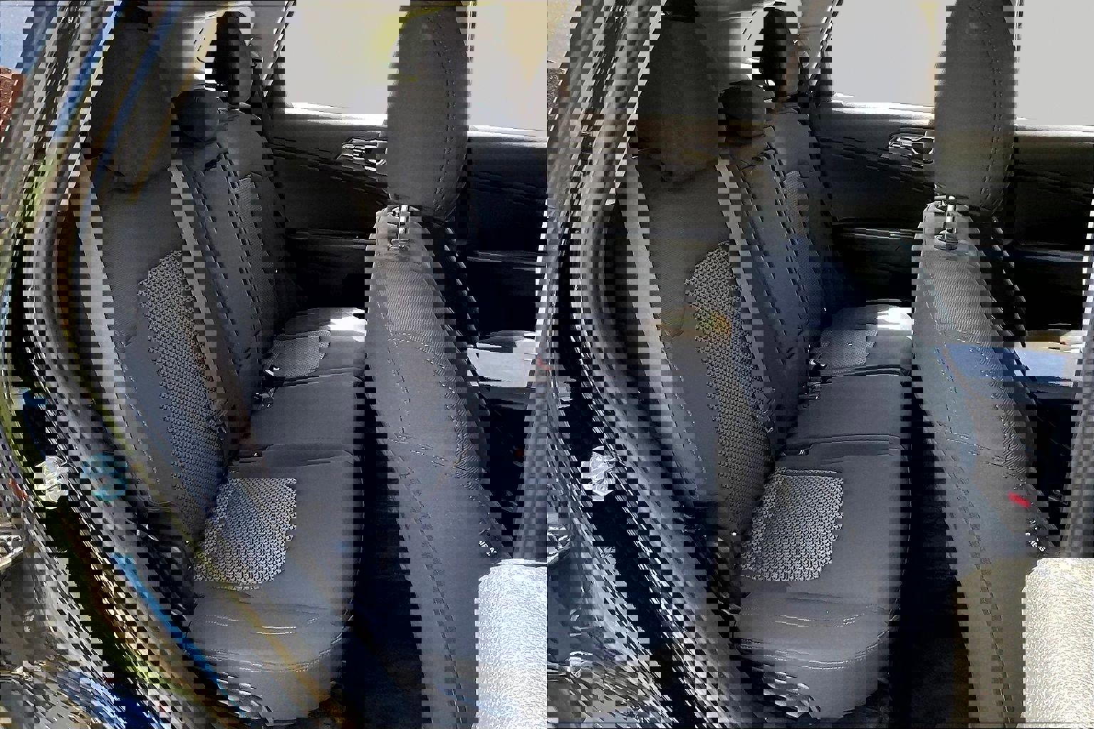 Used 2023 Kia Sportage LX image 26