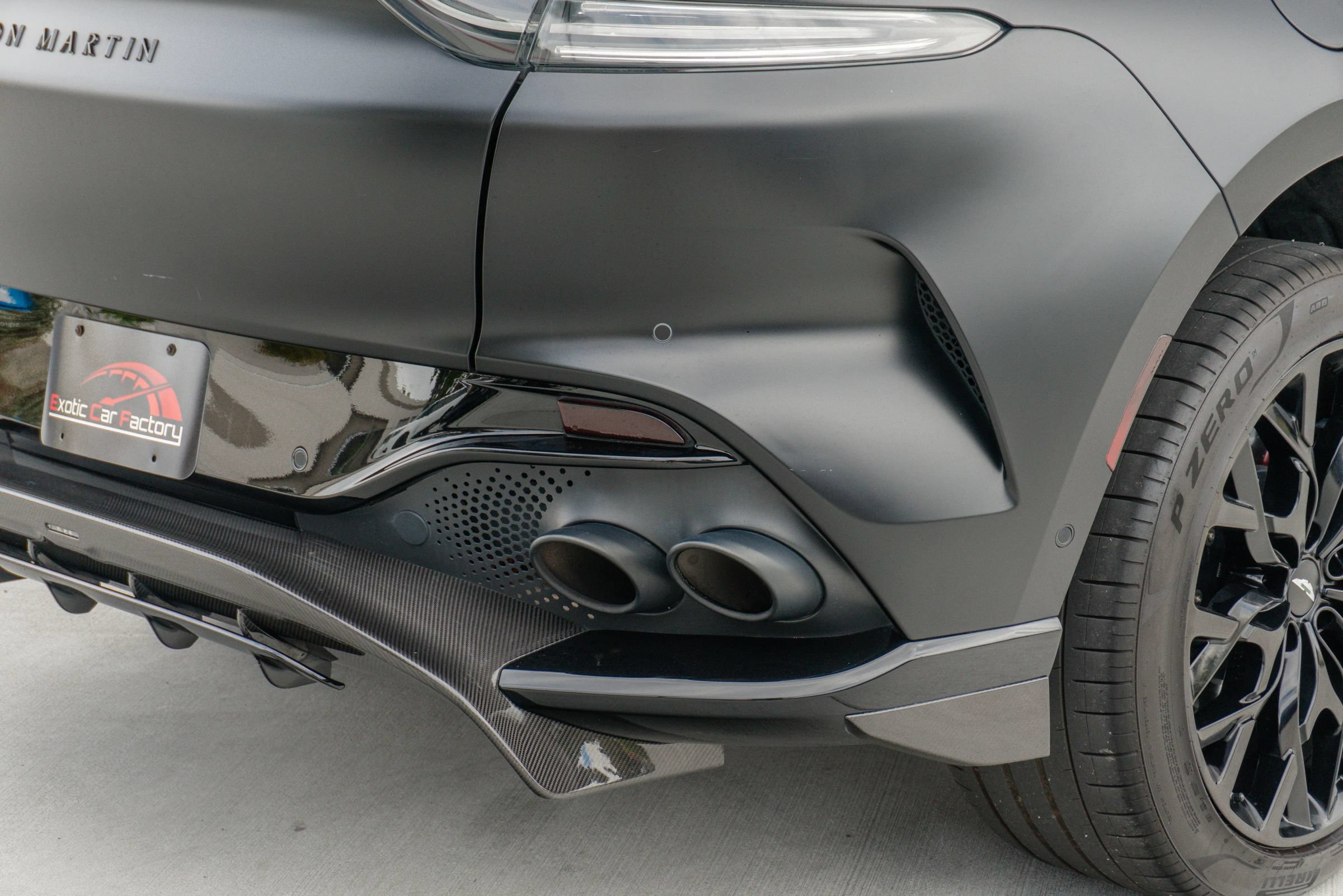 Used 2023 Aston Martin DBX 707 AWD/4WD image 40