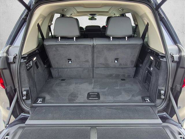 Used 2022 BMW X7 xDrive40i w/ Premium Package AWD/4WD image 6