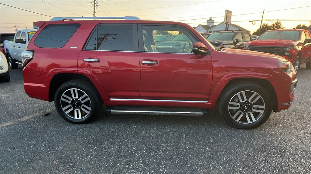Used 2022 Toyota 4Runner Limited image 4