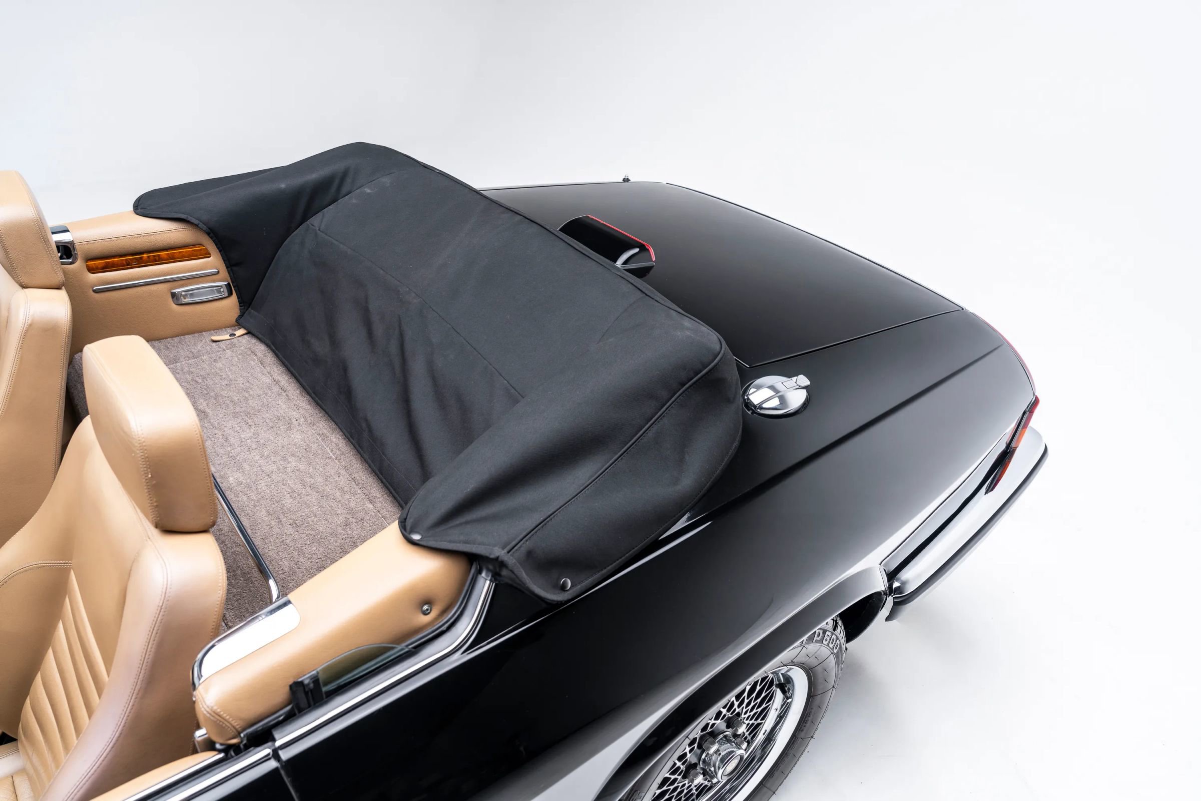 Used 1990 Jaguar XJS V12 Convertible RWD image 33