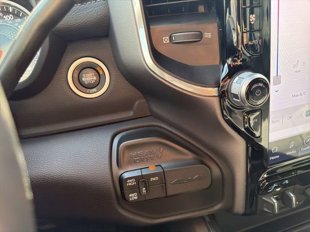 Used 2024 RAM 3500 Laramie w/ Night Edition image 37