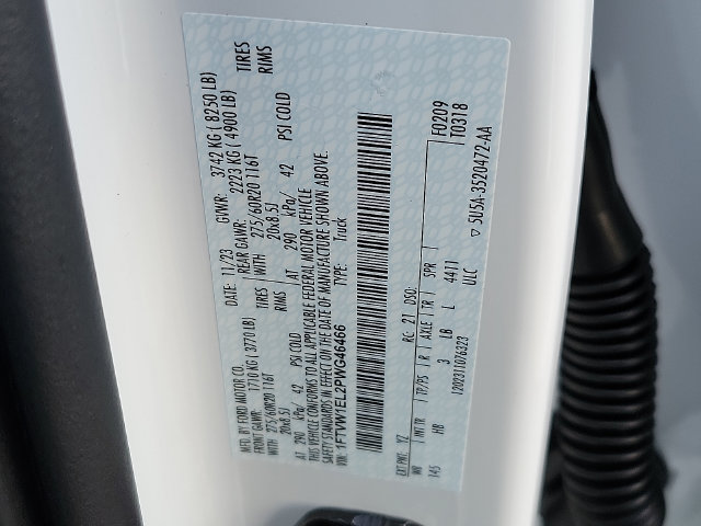 New 2023 Ford F150 Lightning 4x4 SuperCrew image 10