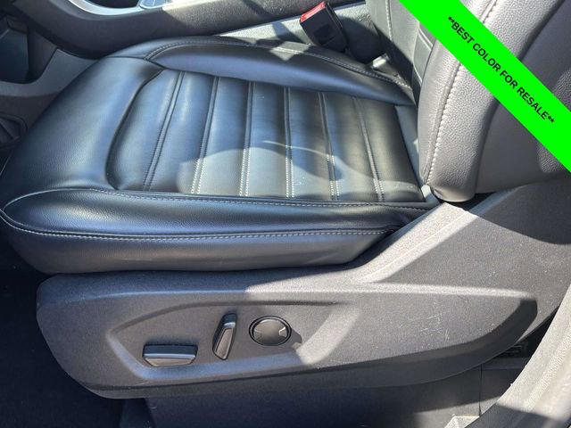 Used 2024 Ford Edge SEL image 3