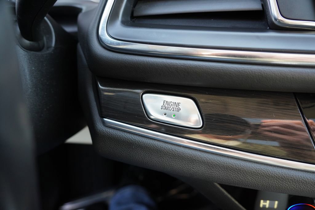 Certified 2023 Buick Enclave Essence w/ Experience Buick Package image 33