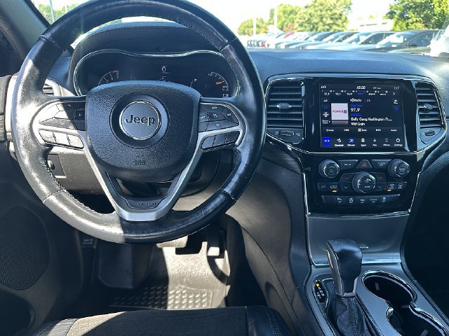 Used 2021 Jeep Grand Cherokee Laredo X AWD/4WD image 16