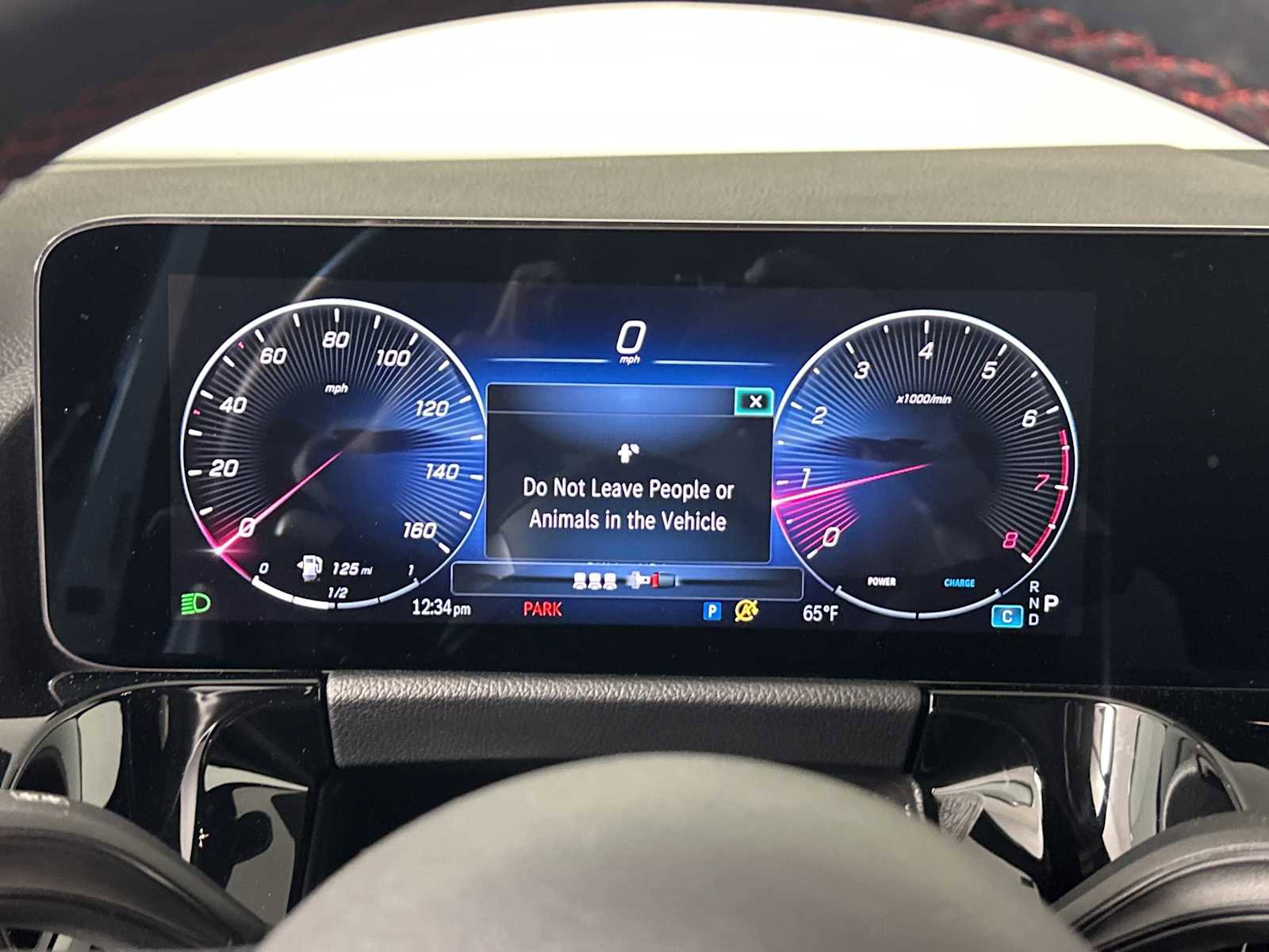 Used 2025 Mercedes-Benz GLA 250 4MATIC image 30