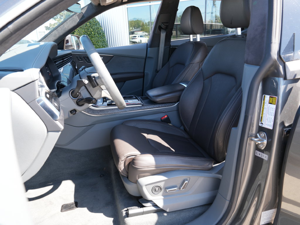 Used 2019 Audi Q8 Prestige AWD/4WD image 19