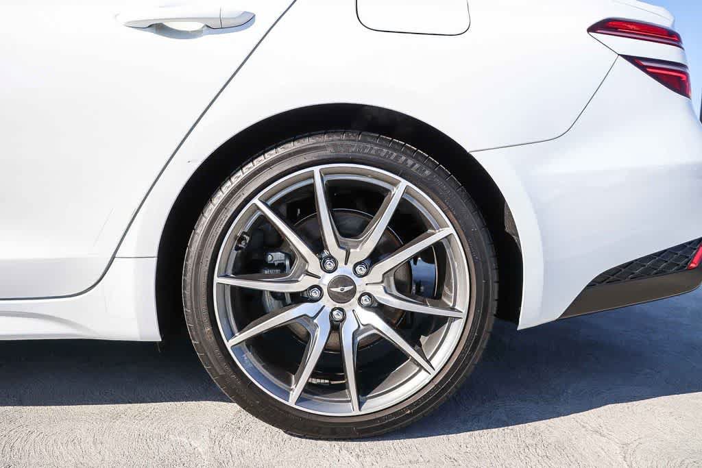 Used 2023 Genesis G70 2.0T AWD/4WD image 10