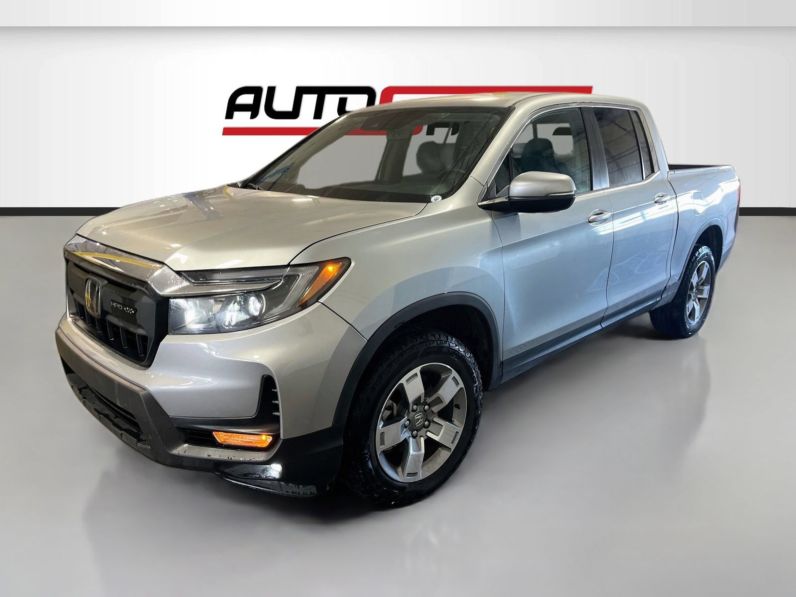 Used 2025 Honda Ridgeline RTL+ image 3