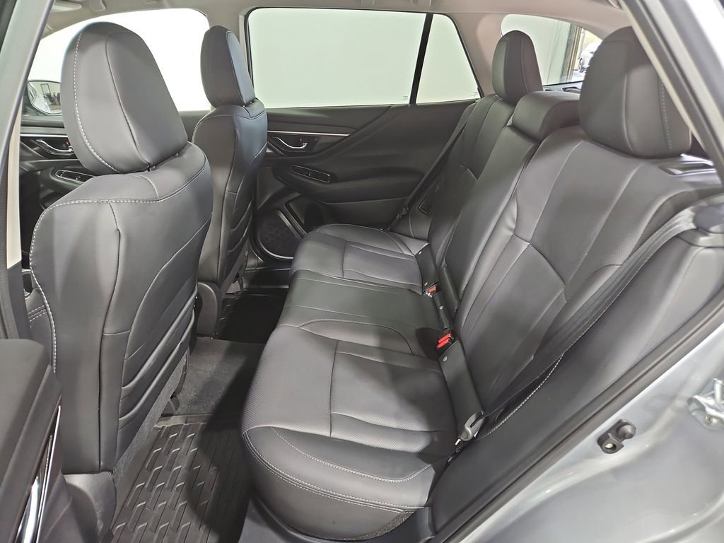 Certified 2025 Subaru Outback Limited image 27