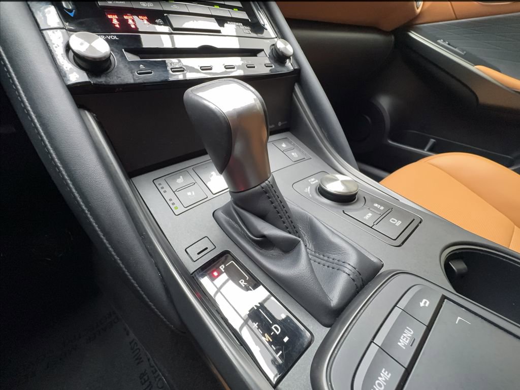 Used 2024 Lexus IS 300 w/ Premium Package RWD image 39