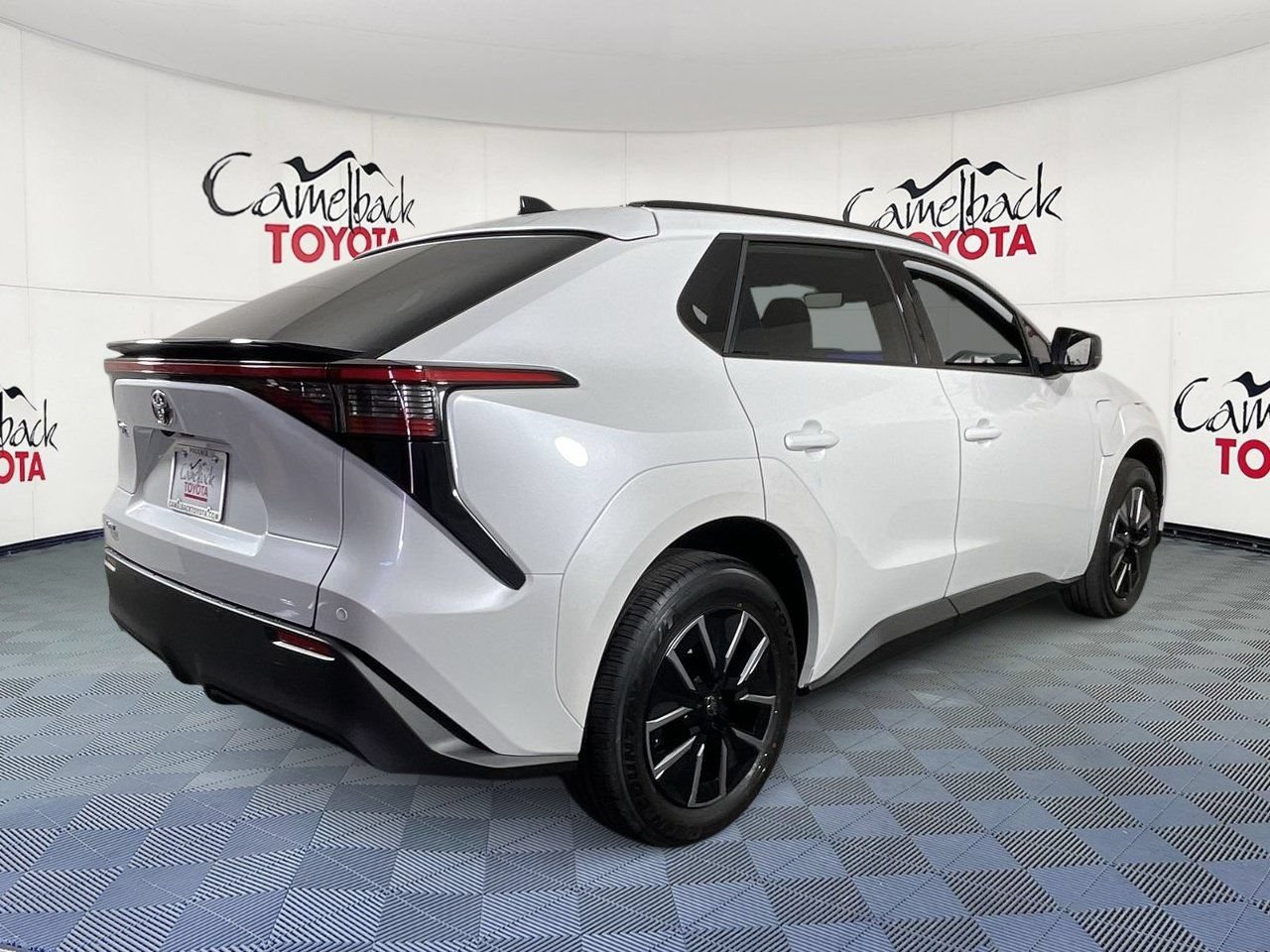 New 2026 Toyota bZ FWD image 8