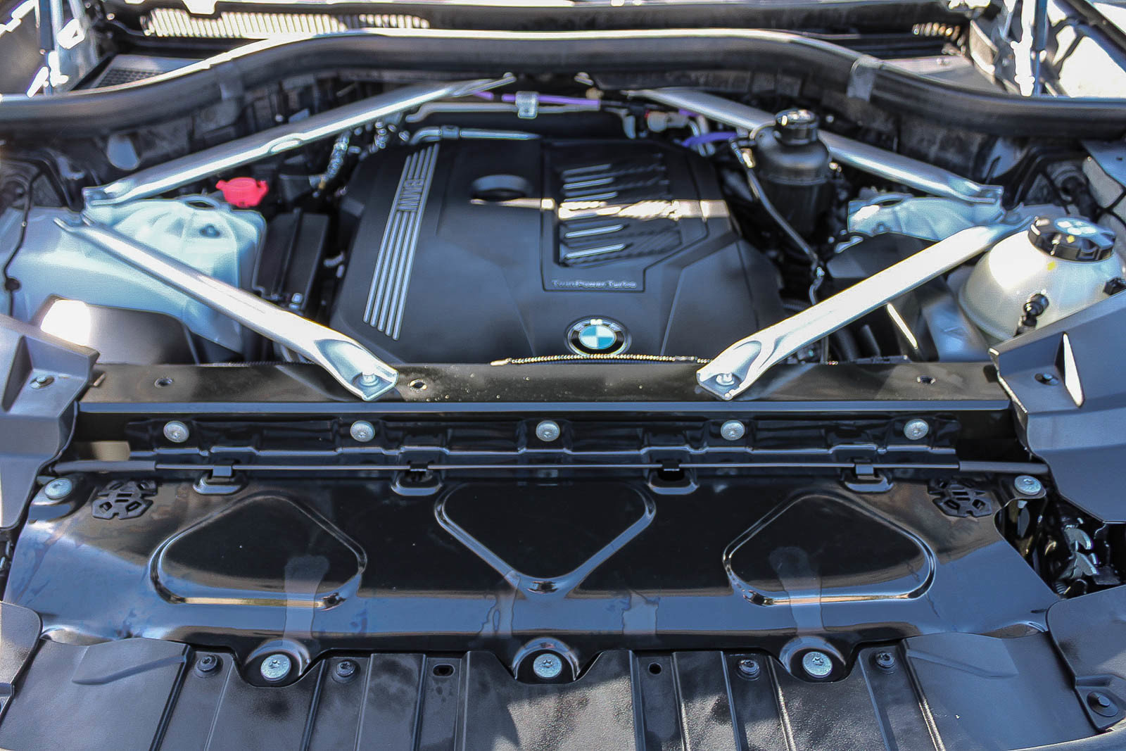 Used 2023 BMW X5 xDrive40i w/ Parking Assistance Package image 27