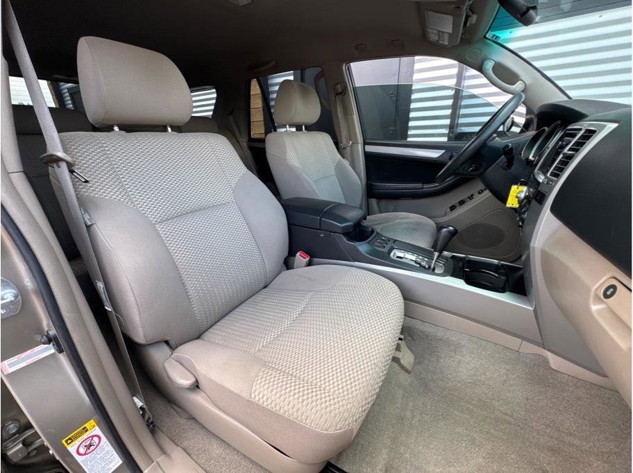 Used 2007 Toyota 4Runner SR5 image 4