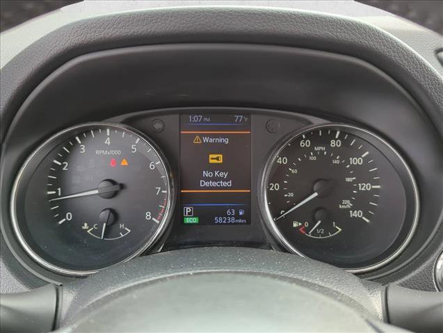 Used 2019 Nissan Rogue SV image 16