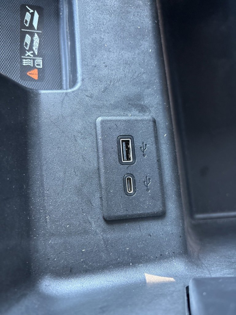 Used 2022 Chevrolet Silverado 1500 LTZ image 26