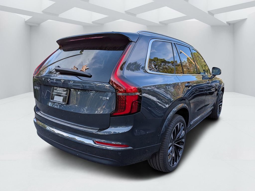 New 2026 Volvo XC90 T8 Plus w/ Protection Package Premier AWD/4WD image 3