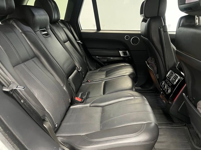 Used 2015 Land Rover Range Rover Supercharged image 53