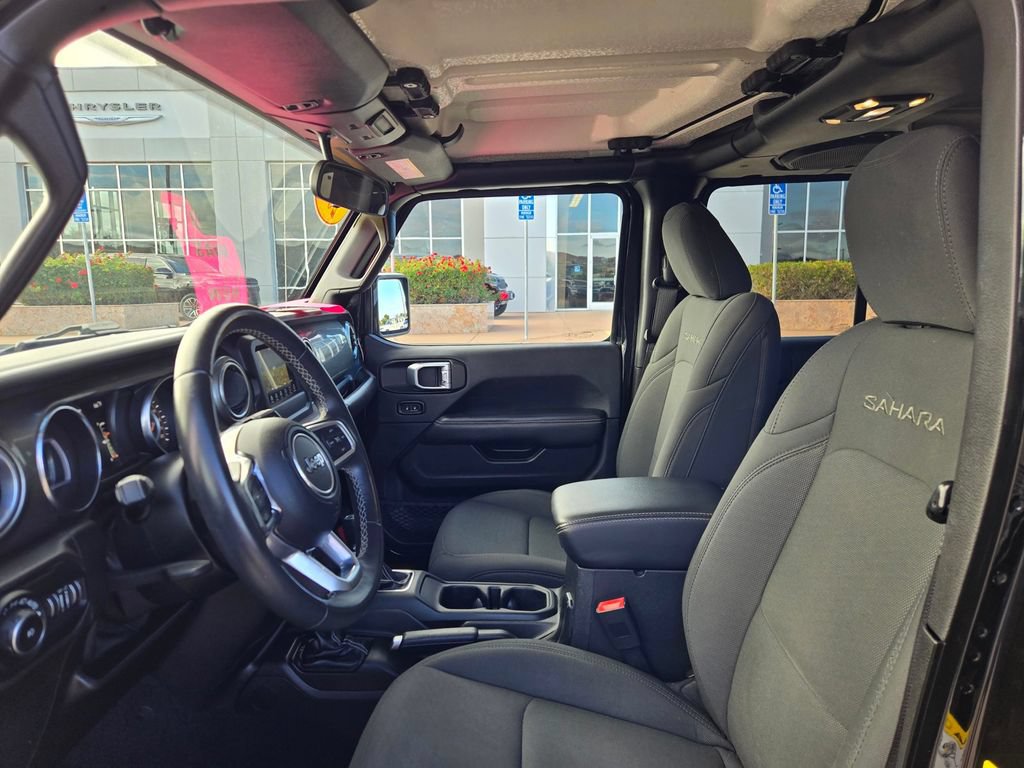 Used 2019 Jeep Wrangler Unlimited Sahara w/ Safety Group AWD/4WD image 31