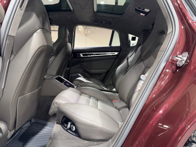Used 2018 Porsche Panamera Turbo S image 14