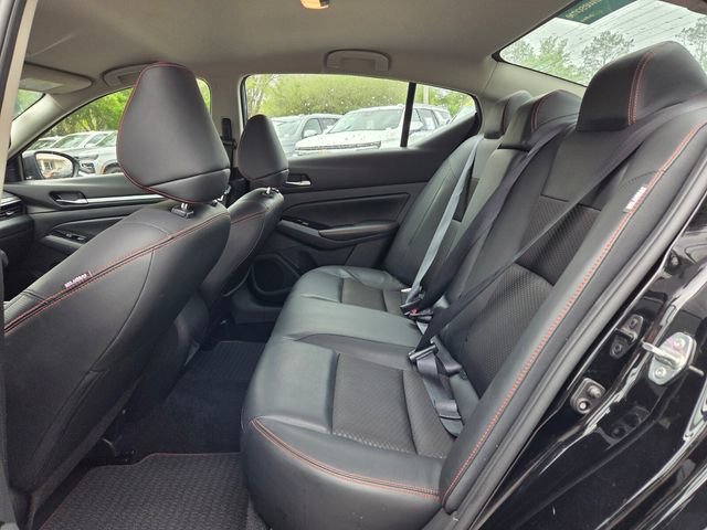 Used 2025 Nissan Altima 2.5 SR FWD image 13