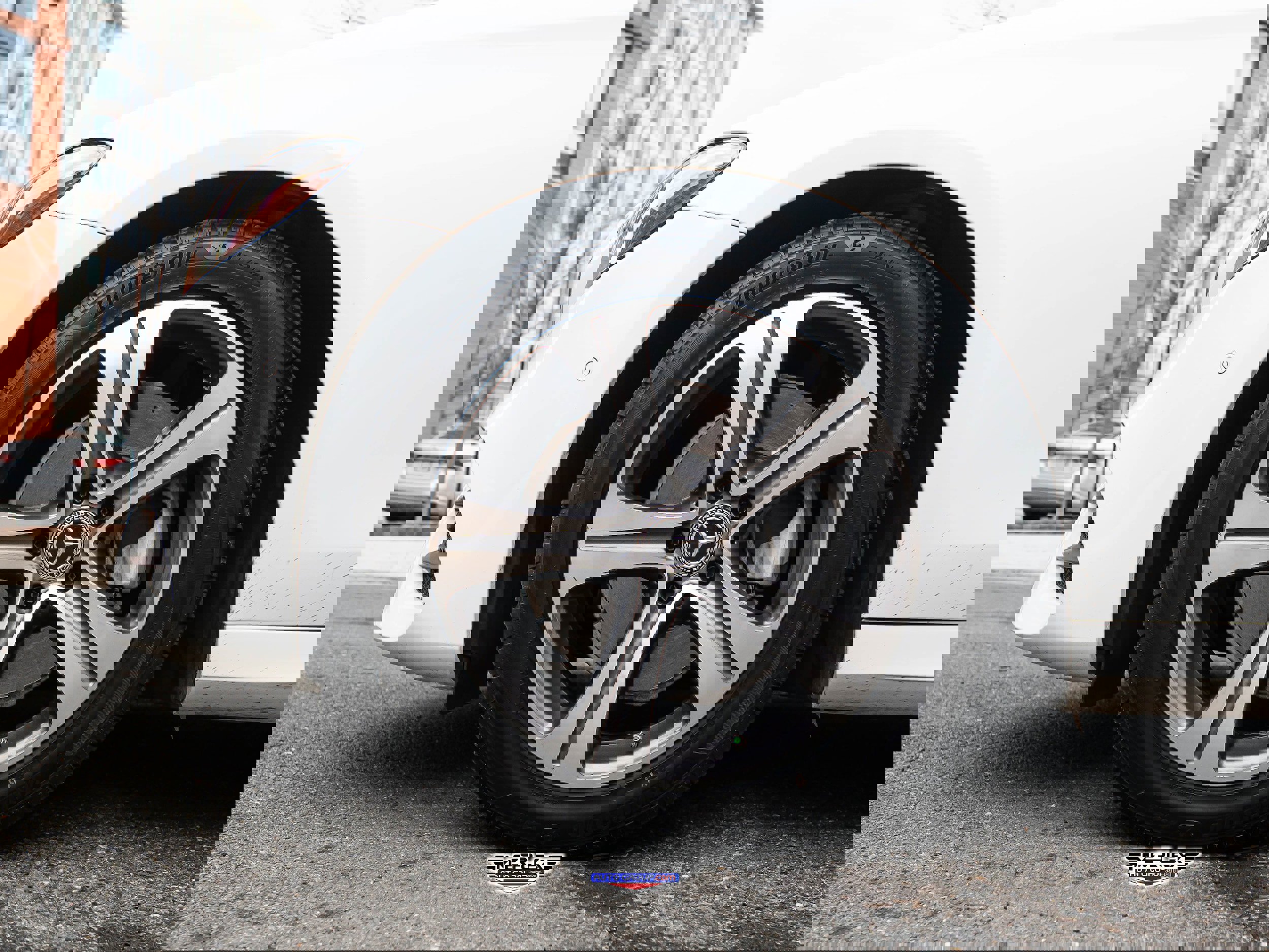 Used 2019 Mercedes-Benz E 300 300 image 10